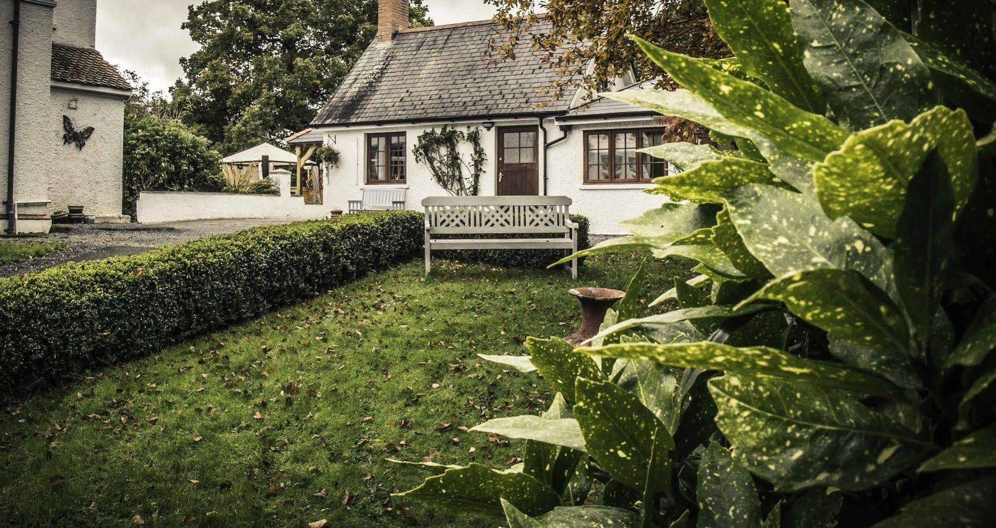 River Mansion Spa Llandysul 外观 照片