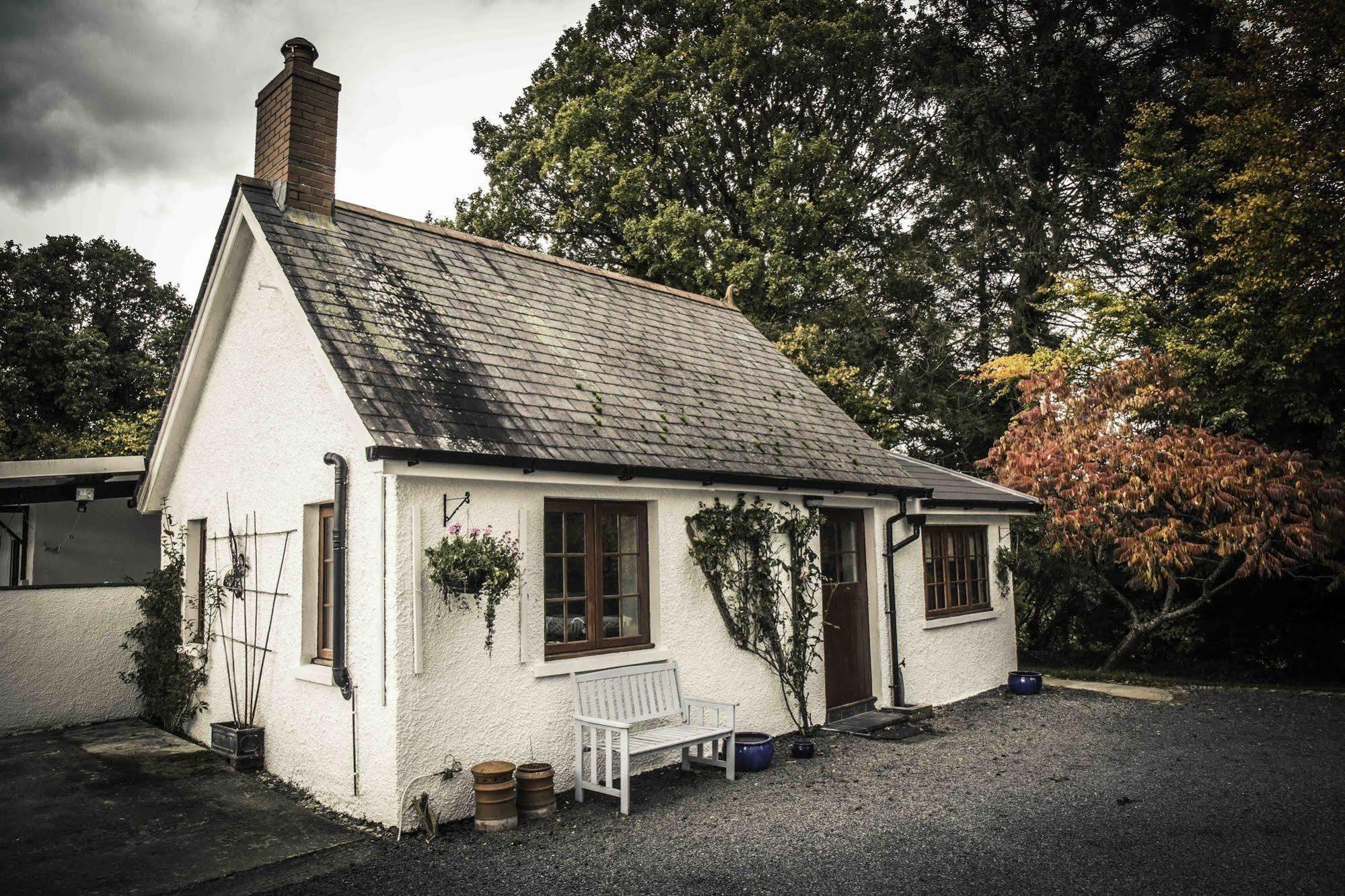 River Mansion Spa Llandysul 外观 照片
